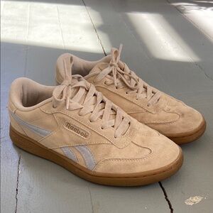 Reebok Woman’s Cream and Light Blue Suede Sneakers